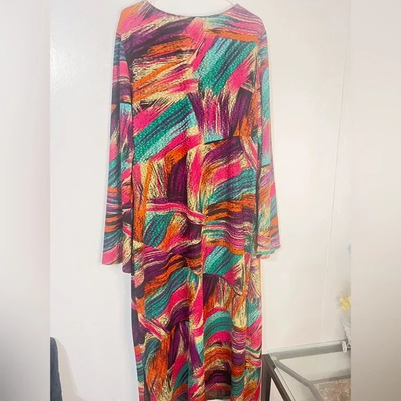 Ashro Colorful Long Sleeve Dress / Plus Size - Picture 3 of 10